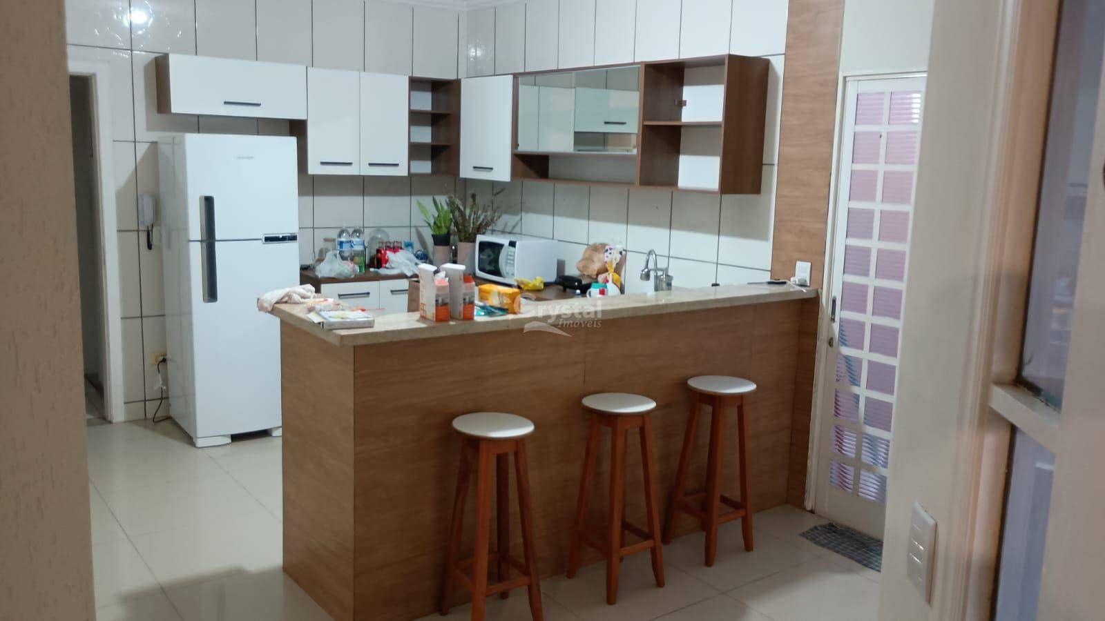Casa à Venda com 3 Quartos, Área de Lazer e Edícula no bairro São Judas - Avaré. Foto 2