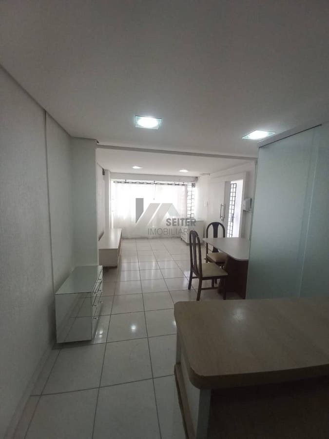 Sala comercial centro - Lacerda Coutinho Fpolis