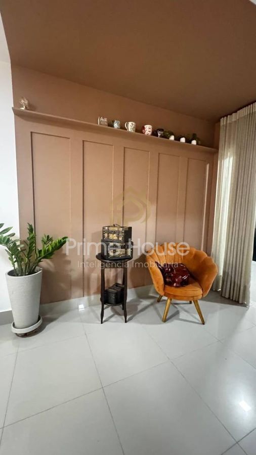 Vende-se Casa de Esquina no Condomínio Arbo Iguatemi