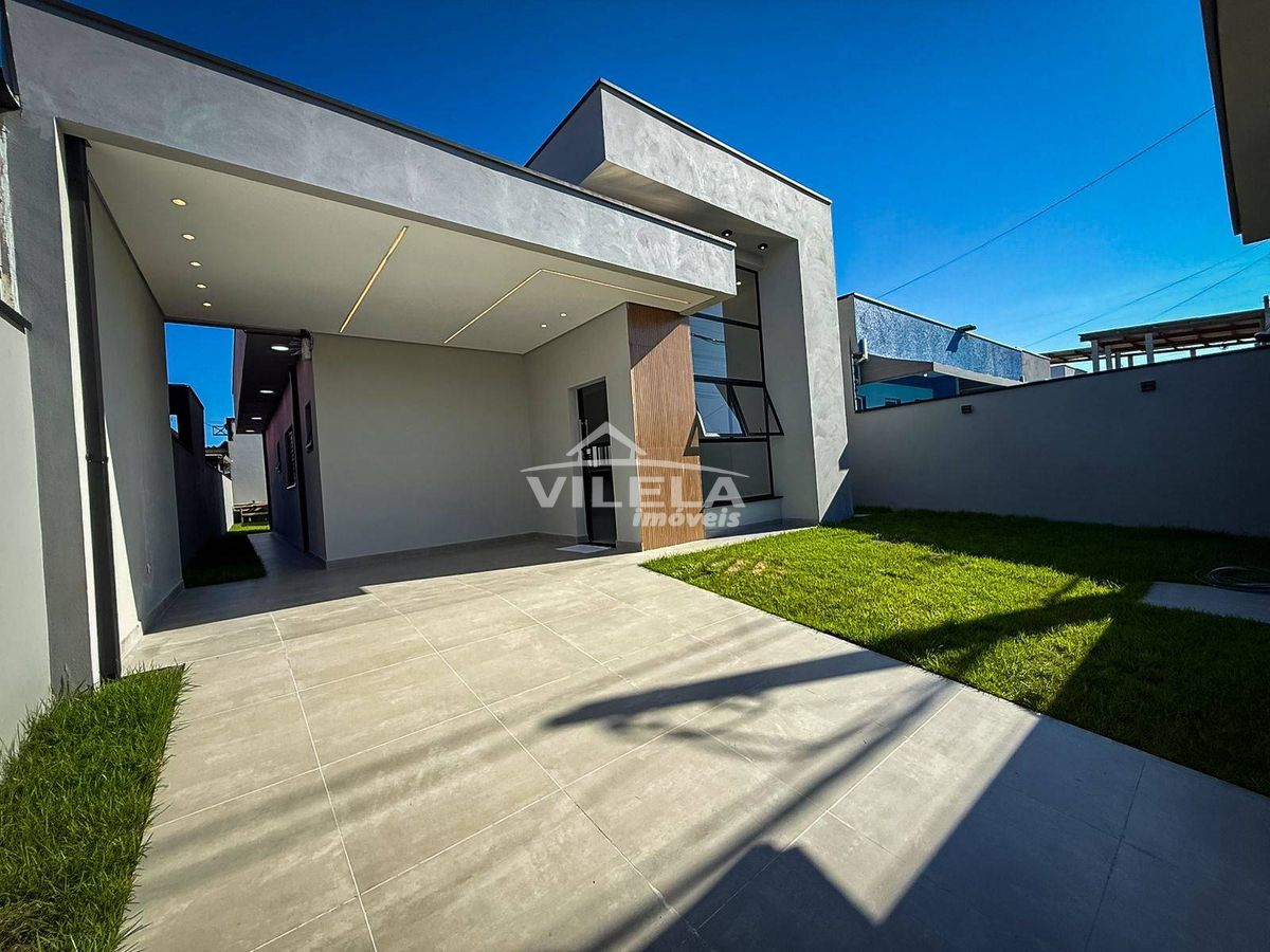 Casa -moderna-pé direito alto golfinho-caraguatatuba-sp
