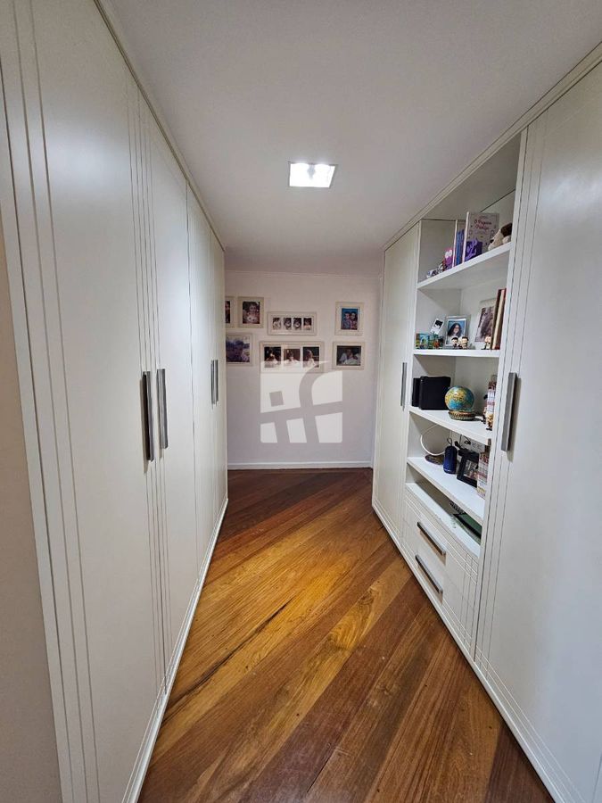 Apartamento com 4 quartos, Campo Belo - São Paulo