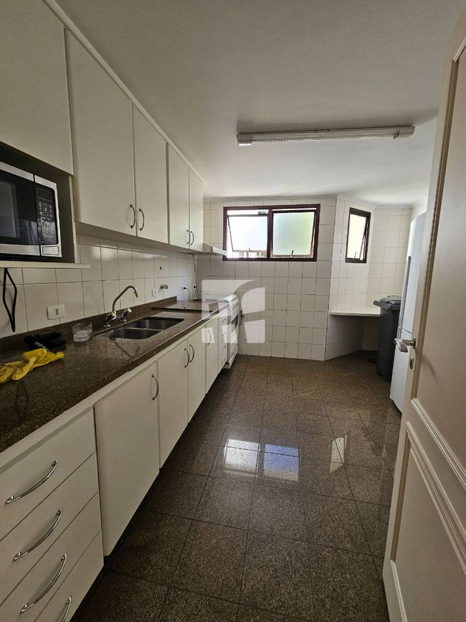 Apartamento com 4 quartos, Campo Belo - São Paulo