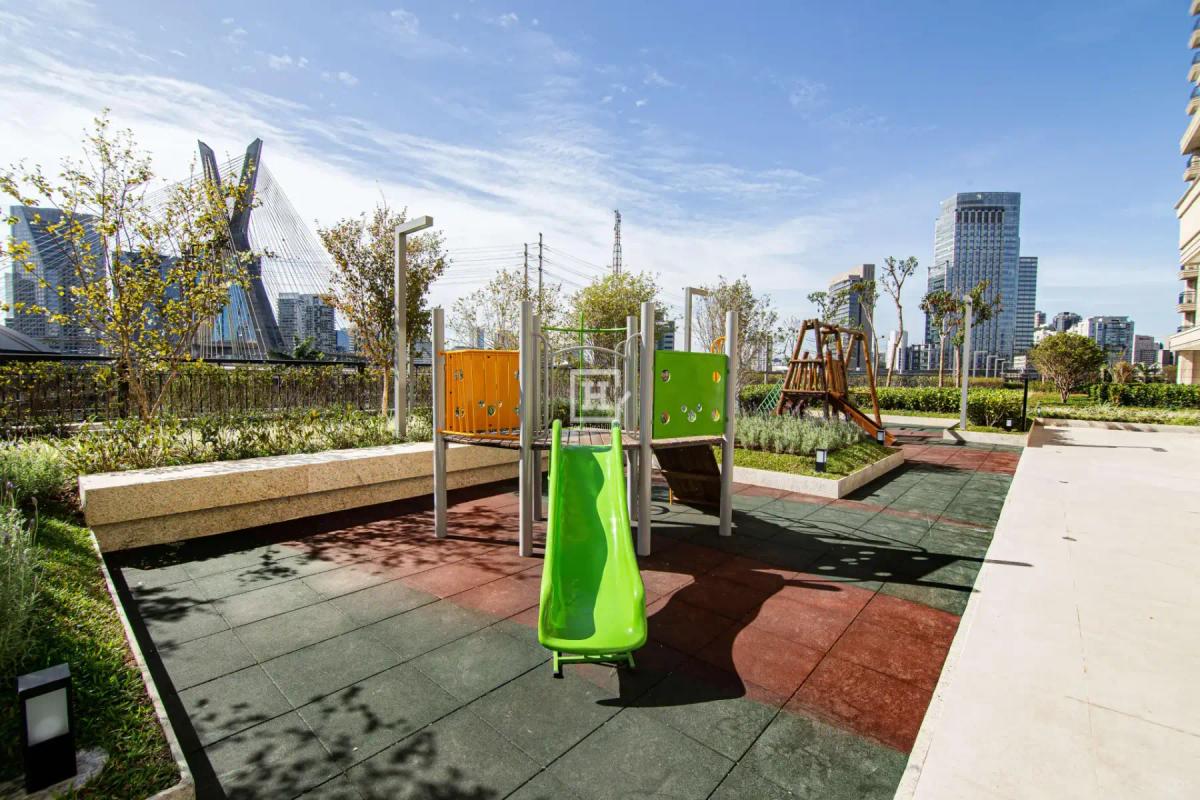 Apartamento com 3 quartos à Venda, Real Parque - São Paulo