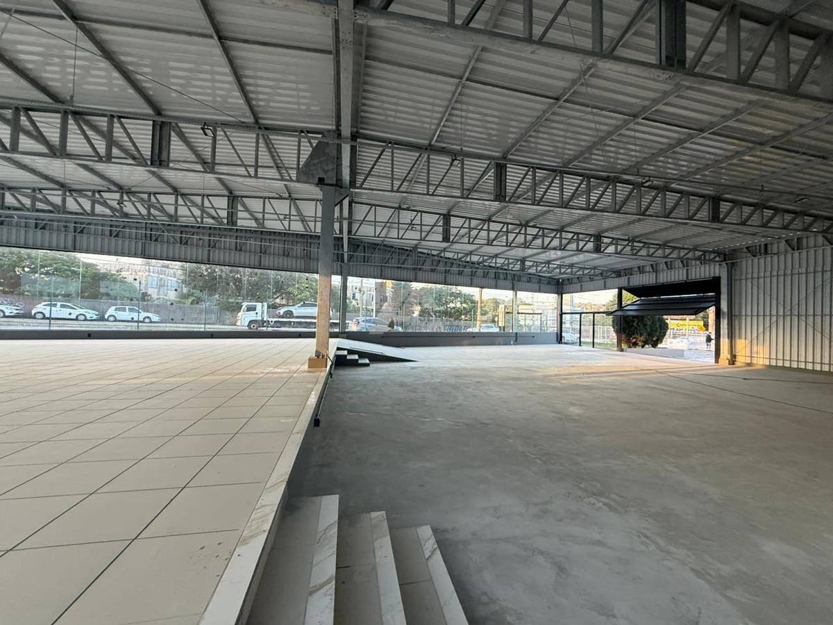 Galpão de 750 m2
