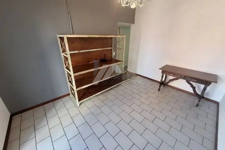 Alugo Casa na Trindade 3 dormitorios