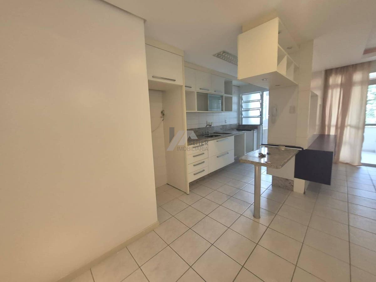 Apartamento de 2 Dormitorios aluguel Itacorubi Mobiliado
