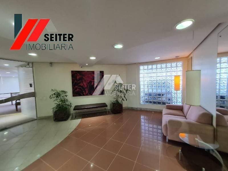 Apartamento de 3 Dormitorios a Venda Florianopolis Centro