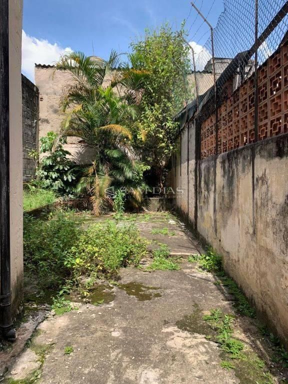 Casa, 5 quartos, 248 m² - Foto 13