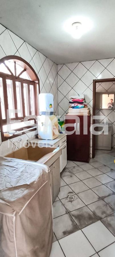 Casa Residencial Com 03 Dormitórios, Localizada no Bairro Vila Lalau, Jaragua do Sul