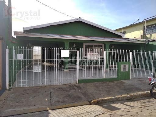 Casa com 3 quartos, Braz II - Avaré. Foto 2