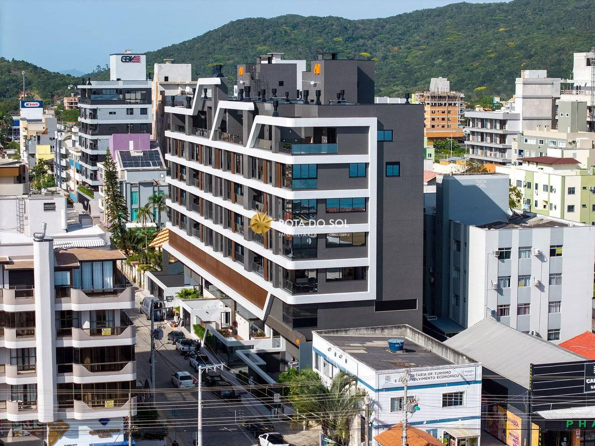 Leme Residence Cobertura Duplex 4 Suítes Vista Mar Praia Bombas Bombinhas SC - 24