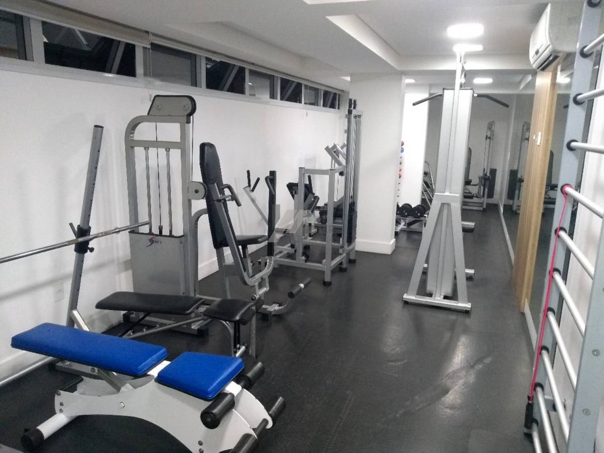 Cobertura 3 suites alugar Trindade florianopolis