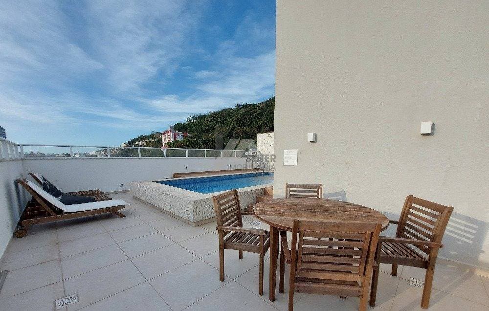 Apartamento 2 quartos sutie Venda Centro Florianópolis