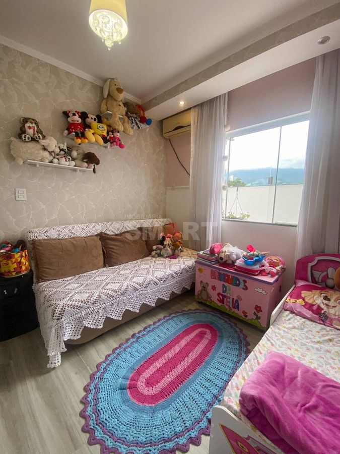 Apartamento com Suíte + 1 Quarto e Terraço no Vila Lalau