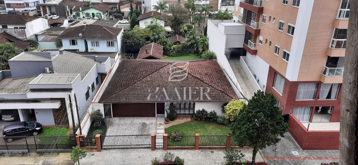 Casa com 3 quartos, Santo Antônio - Joinville