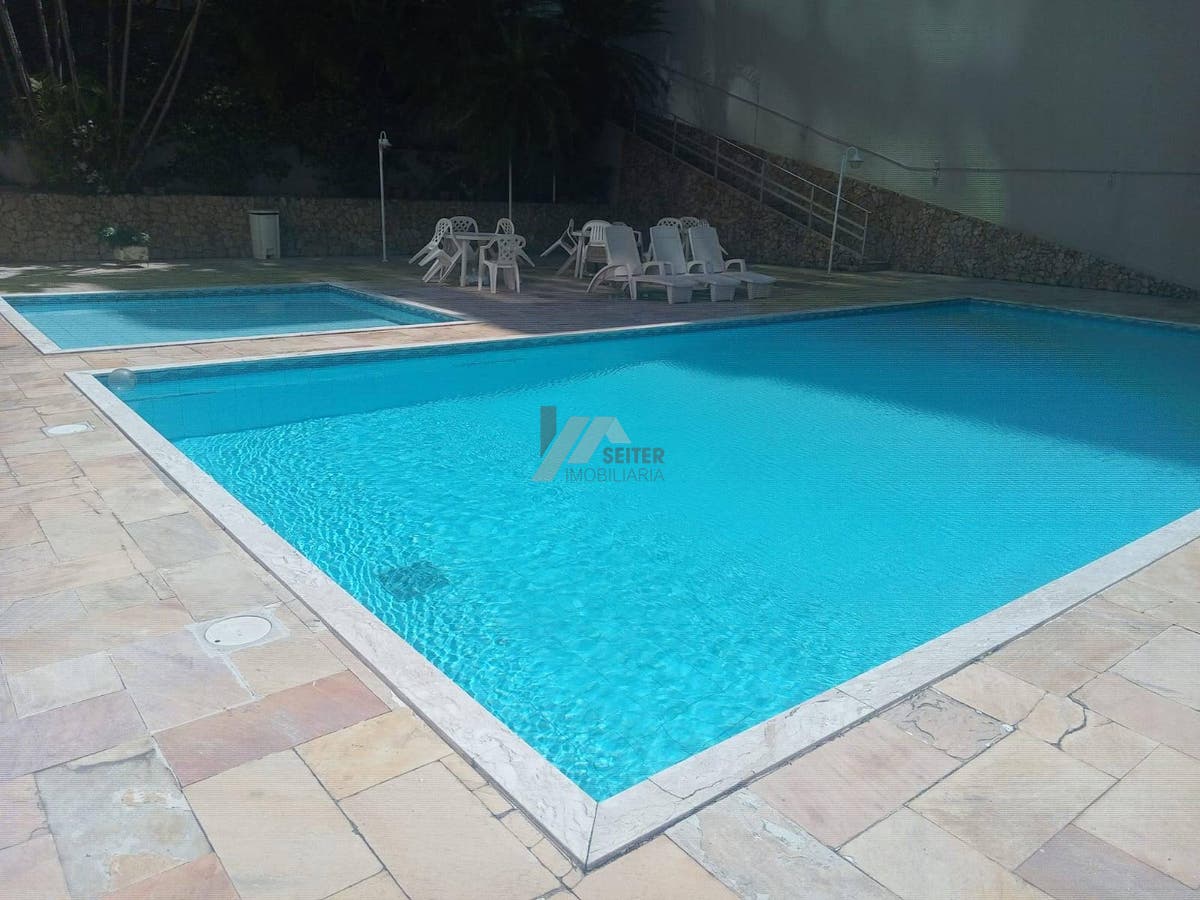 Apartamento 3 quartos para alugar na Av Mauro Ramos