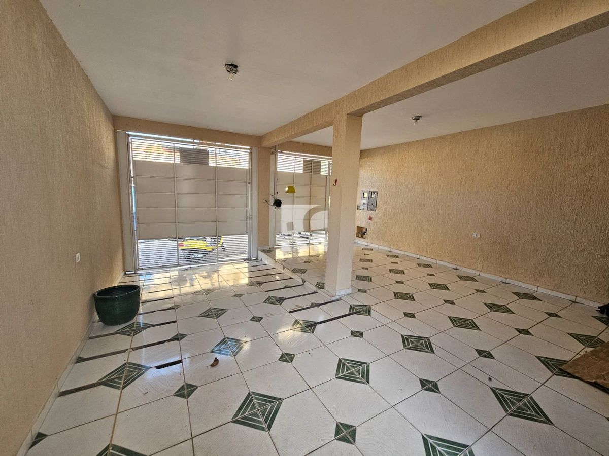 Casa com 3 quartos, Vila Rosalina - Franco da Rocha