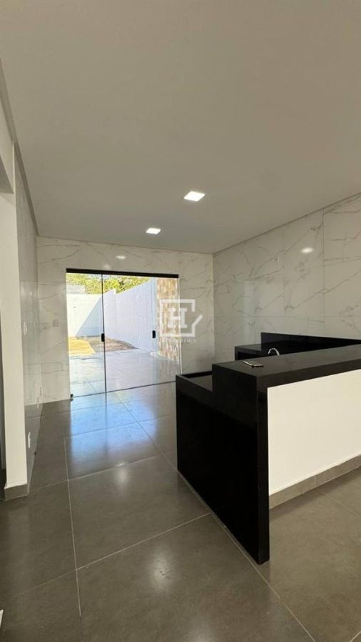 Casa com 3 quartos, Zona de Expansão (Robalo) - Aracaju