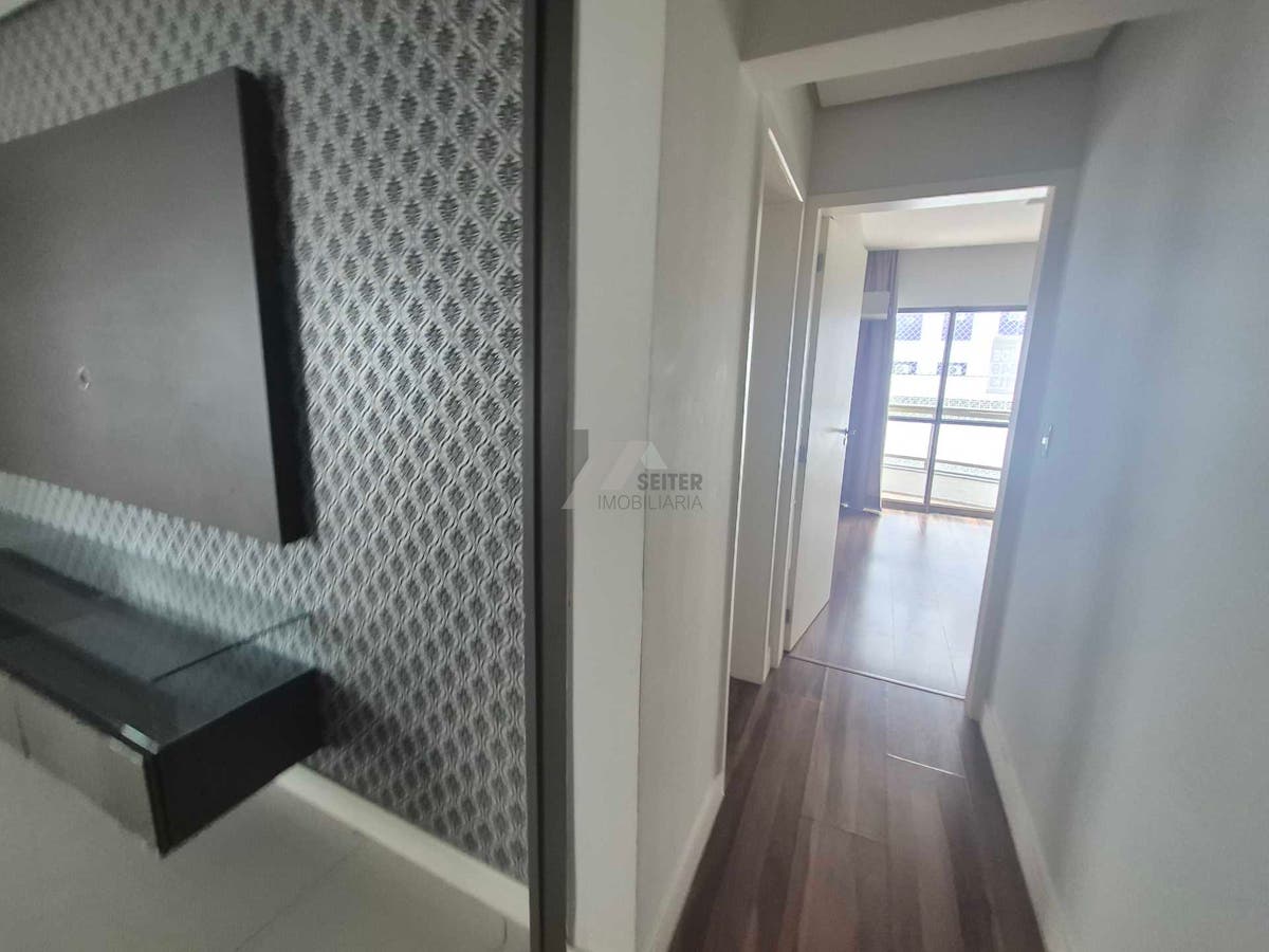 Apartamento tipo cobertura 3 quartos para alugar no itcorubi Florianopolis