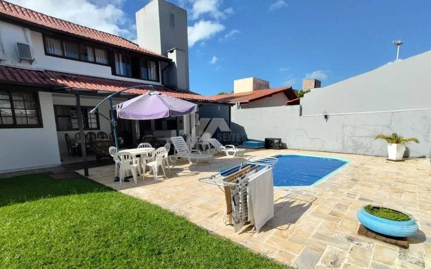 Casa venda praia Daniela Florianopolis