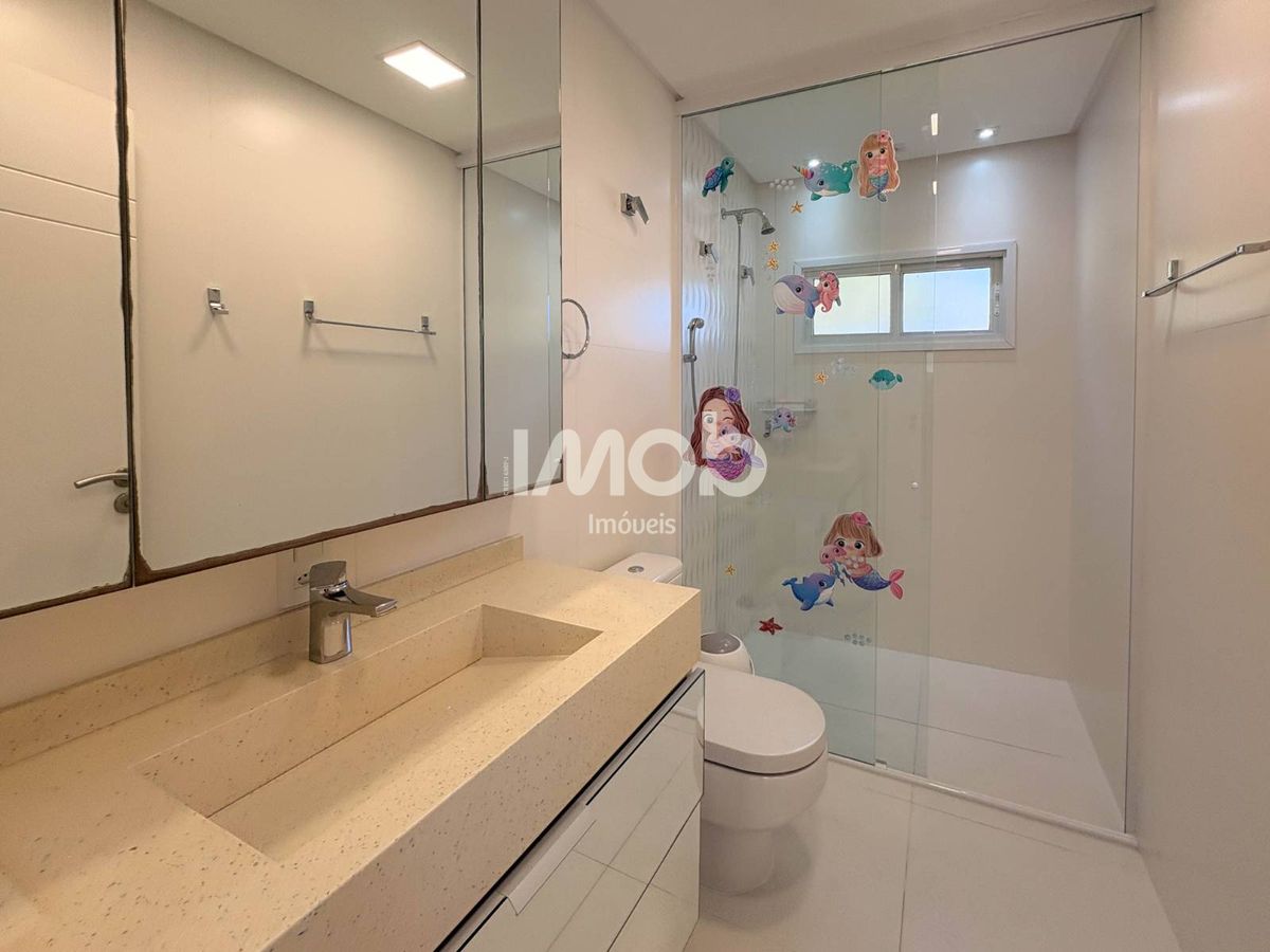 Casa, 3 quartos, 250 m² - Foto 25