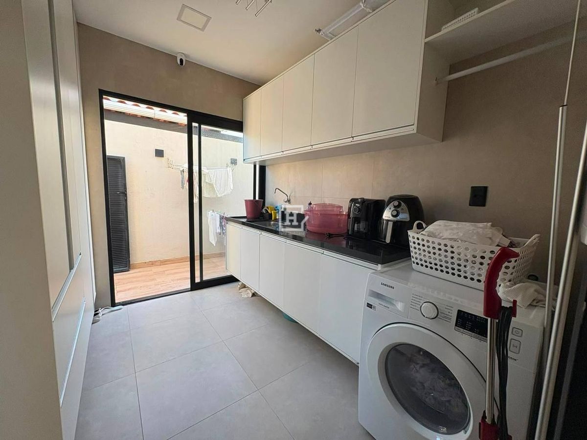 Casa de Condomínio com 3 quartos à Venda - Aracaju