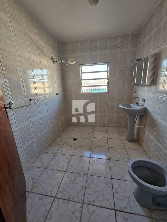 Casa com 3 quartos, Vila Rosalina - Franco da Rocha