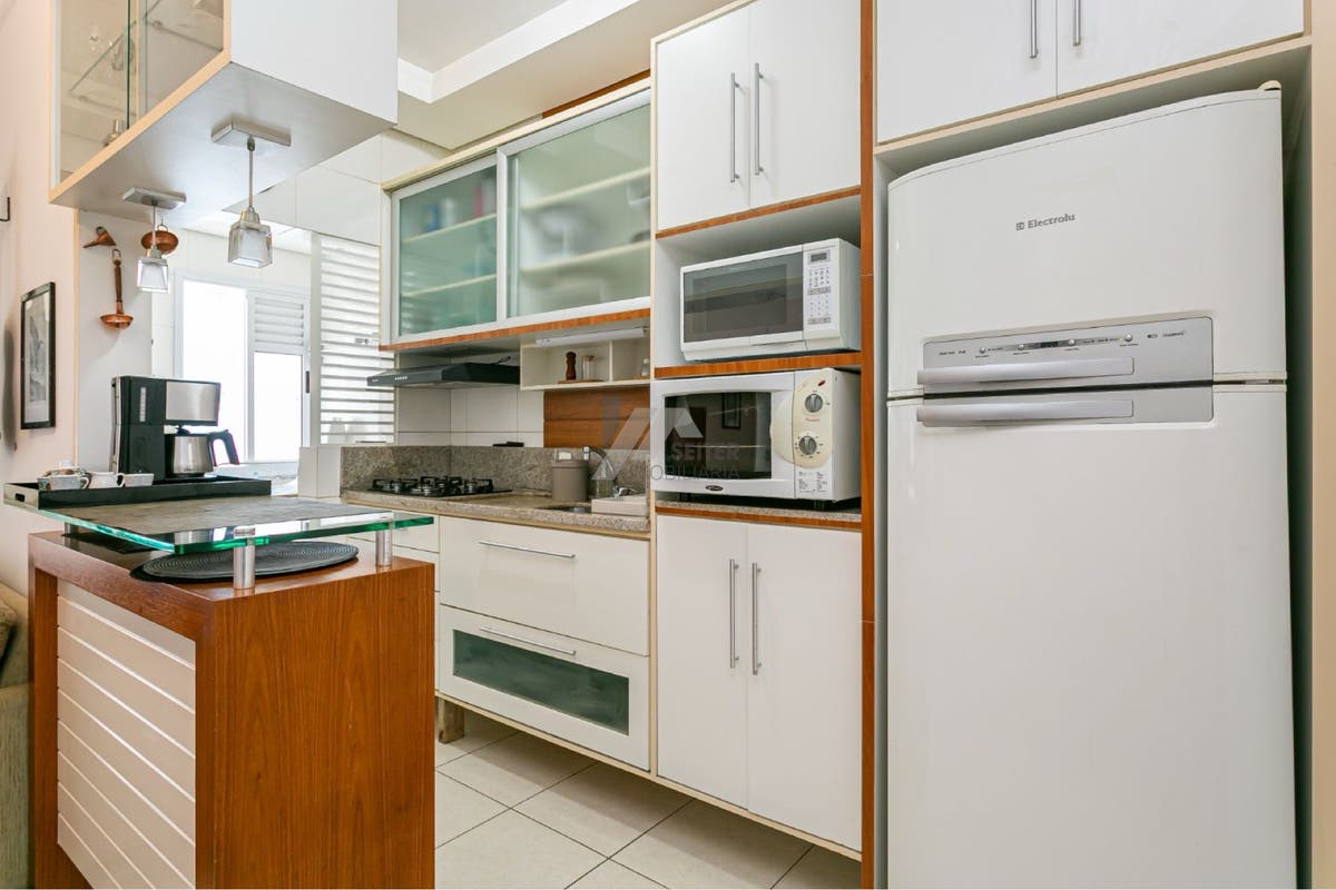 Residencial › Apartamento, 2 dormitórios, para Aluguel no Itacorubi-