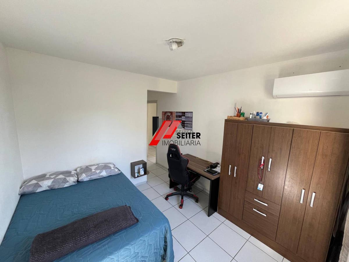 Apartamento á venda no bairro Córrego Grande em Florianópolis