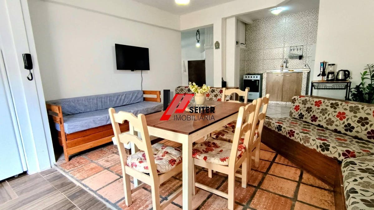Casa comercial a venda em Canasvieiras norte de Florianópolis
