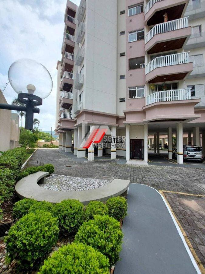 Apartamento de 3 dormitorios e 1 vaga a venda no Itacorubi