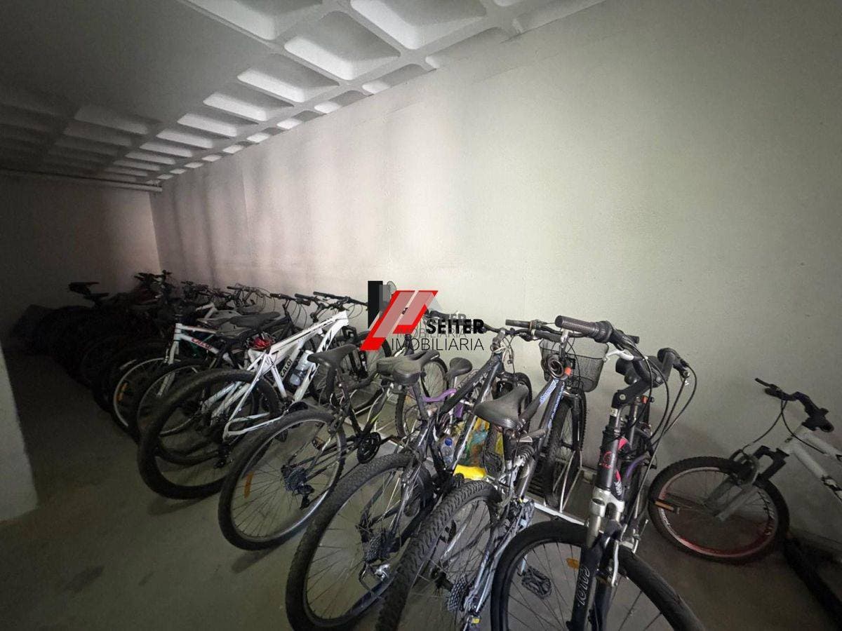 Apartamento de 3 dormitorios com suite a venda no bairro Itacurubi
