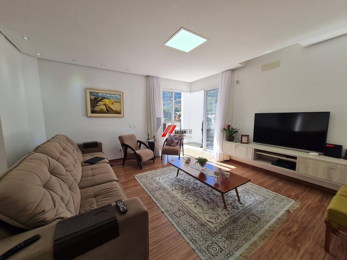 Casa de 3 suites a venda Lagoa da Conceiçao Florianopolis com 352 metros de area util