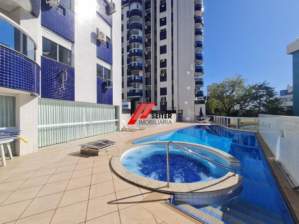 Apartamento á venda Itacorubi Florianópolis.