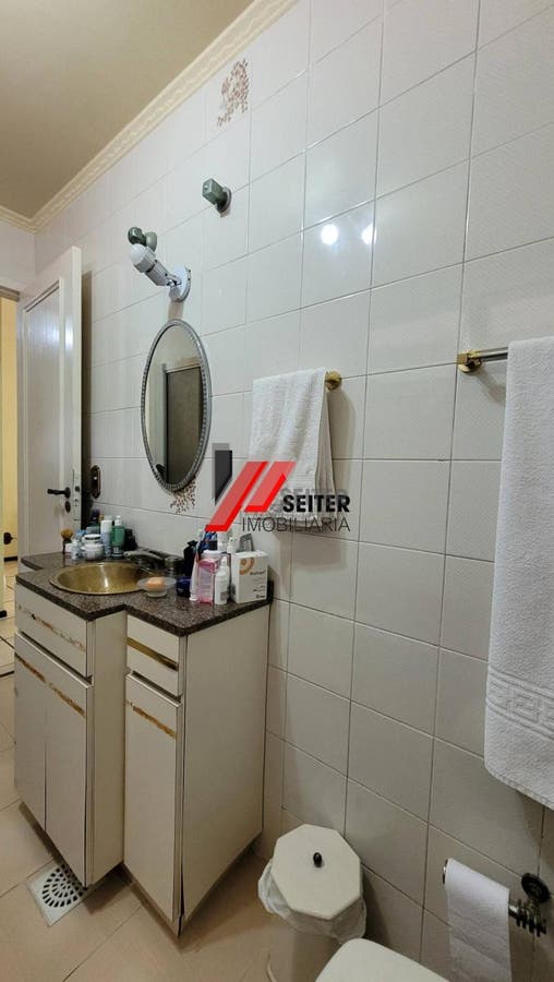 Casa com 4 quatro quartos para locação trindade florianópolis