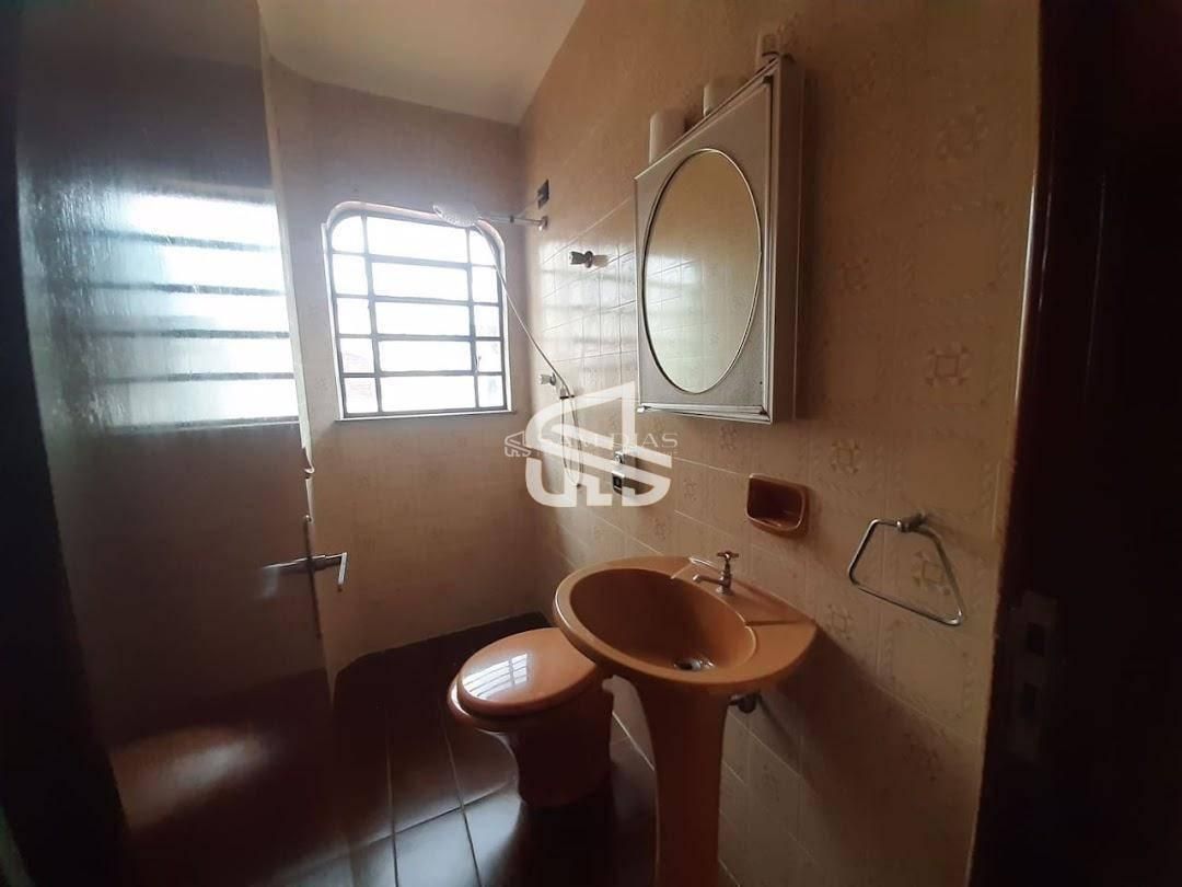 Casa, 4 quartos, 254 m² - Foto 15