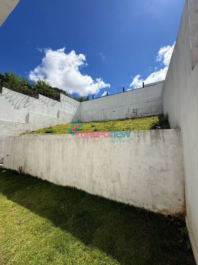 Casa com 3 quartos, Shalimar - Lagoa Santa