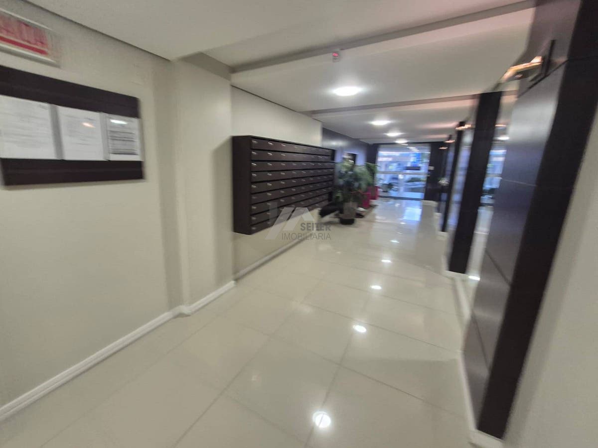 Apartamento de 2 dormitorios com suite a venda Itacorubi Residencial Las vegas
