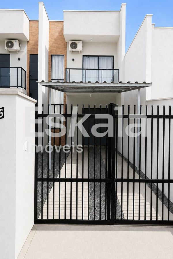 Casa Geminada Com 01 Suíte + 01 Quarto Bananal Do Sul - Guaramirim