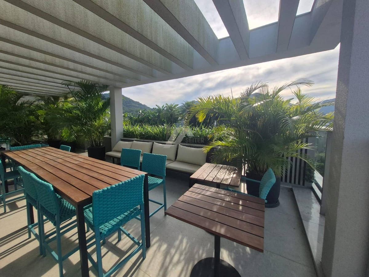 Apartamento a venda no Cacupe Florianopolis