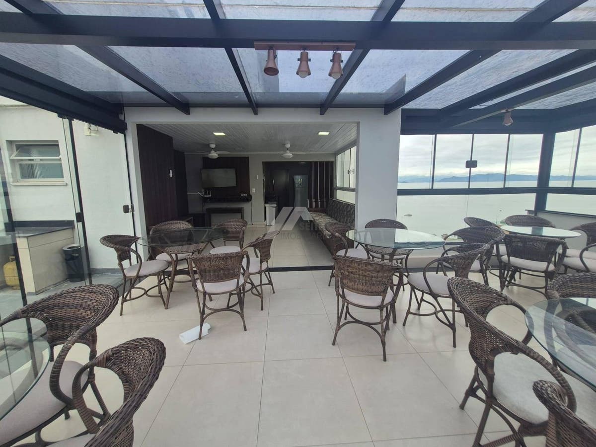 Apartametno de 3 quartos para alugar no centro de florianopolis