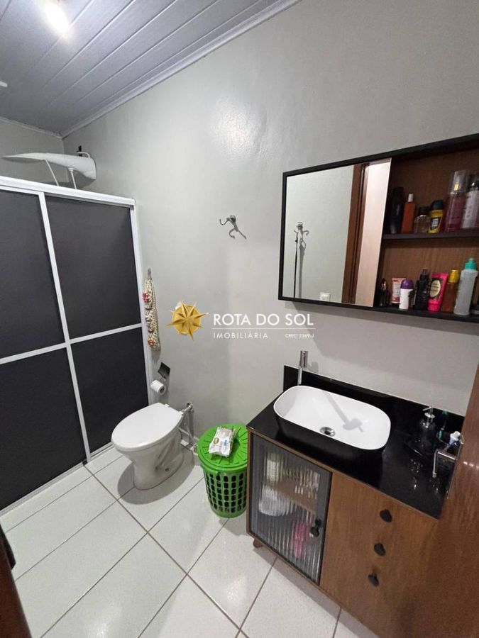 Casa 4 Dormitórios Praia de Bombas Bombinhas SC - 12