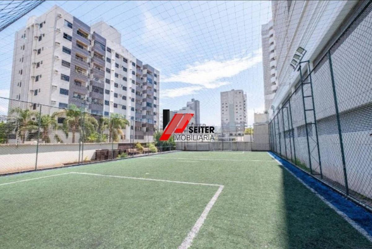 Apartamento mobiliado de 4 dormitorios sendo 2 suites com 3 vagas de garagem a venda Itacorubi