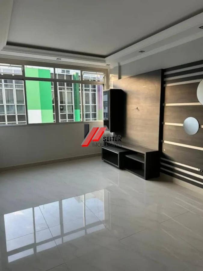 Apartamento à venda no Centro de Florianópolis-SC