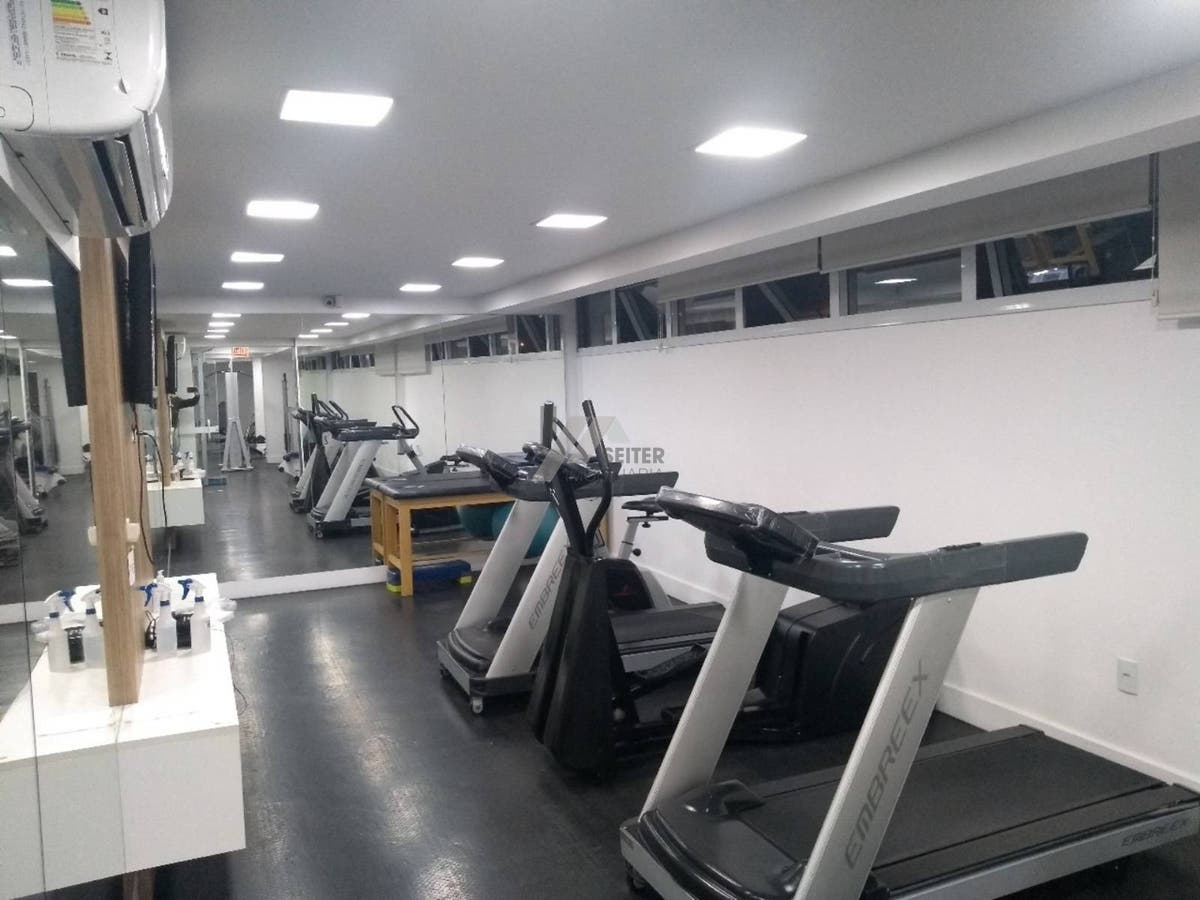 Cobertura 3 suites alugar Trindade florianopolis