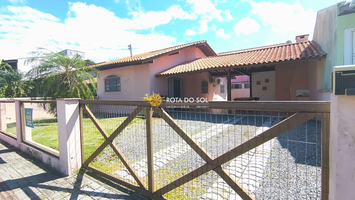 Casa de praia à venda Praia Bombas Bombinhas SC