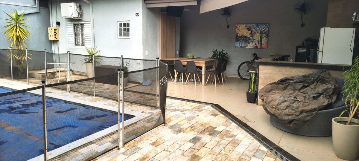 Casa, 3 quartos, 225 m² - Foto 14