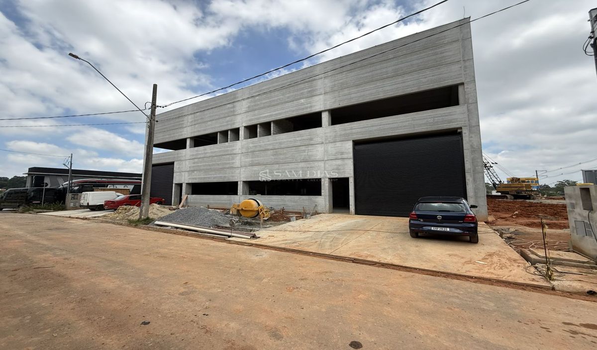 Depósito-Galpão, 595 m² - Foto 1