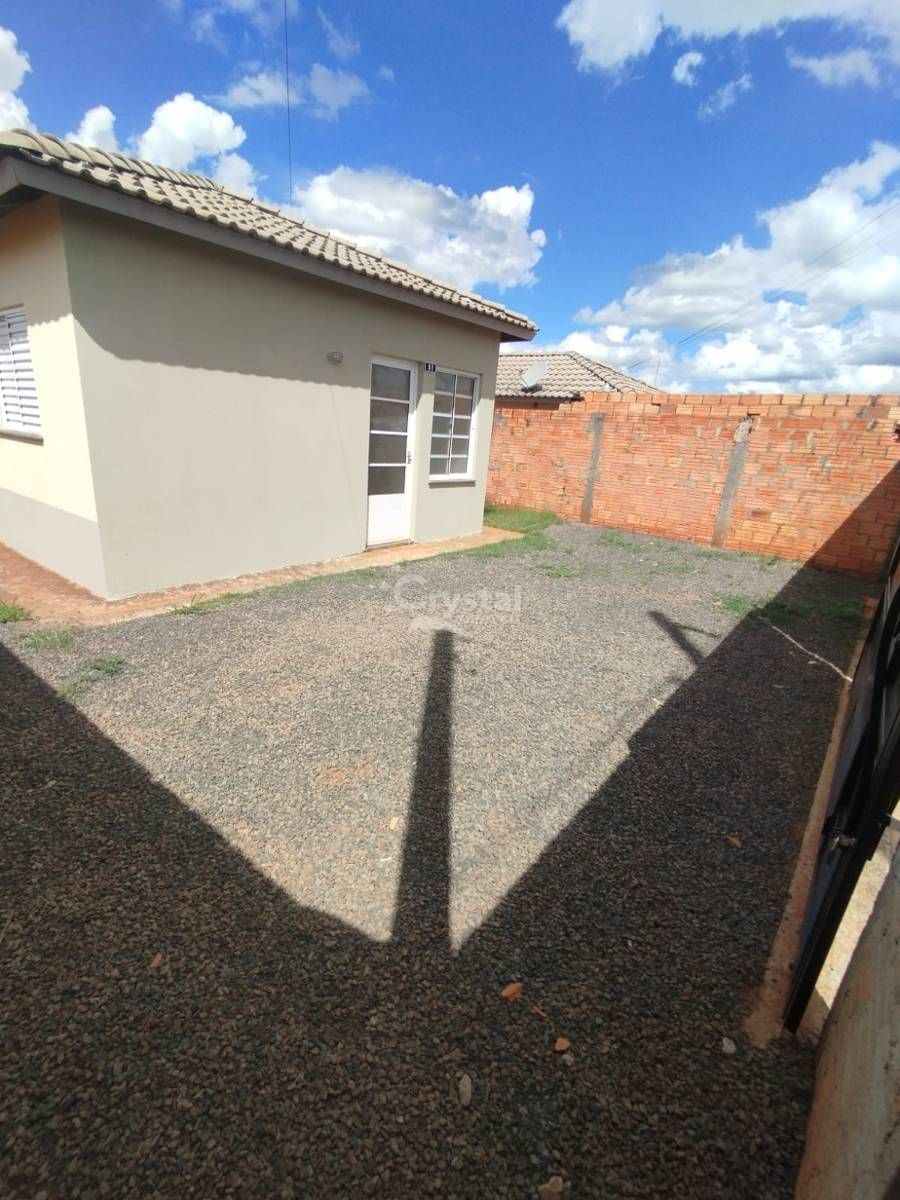 Casa para Alugar com 2 Quartos e Entrada para Carros no bairro Água Branca II - Avaré. Foto 2
