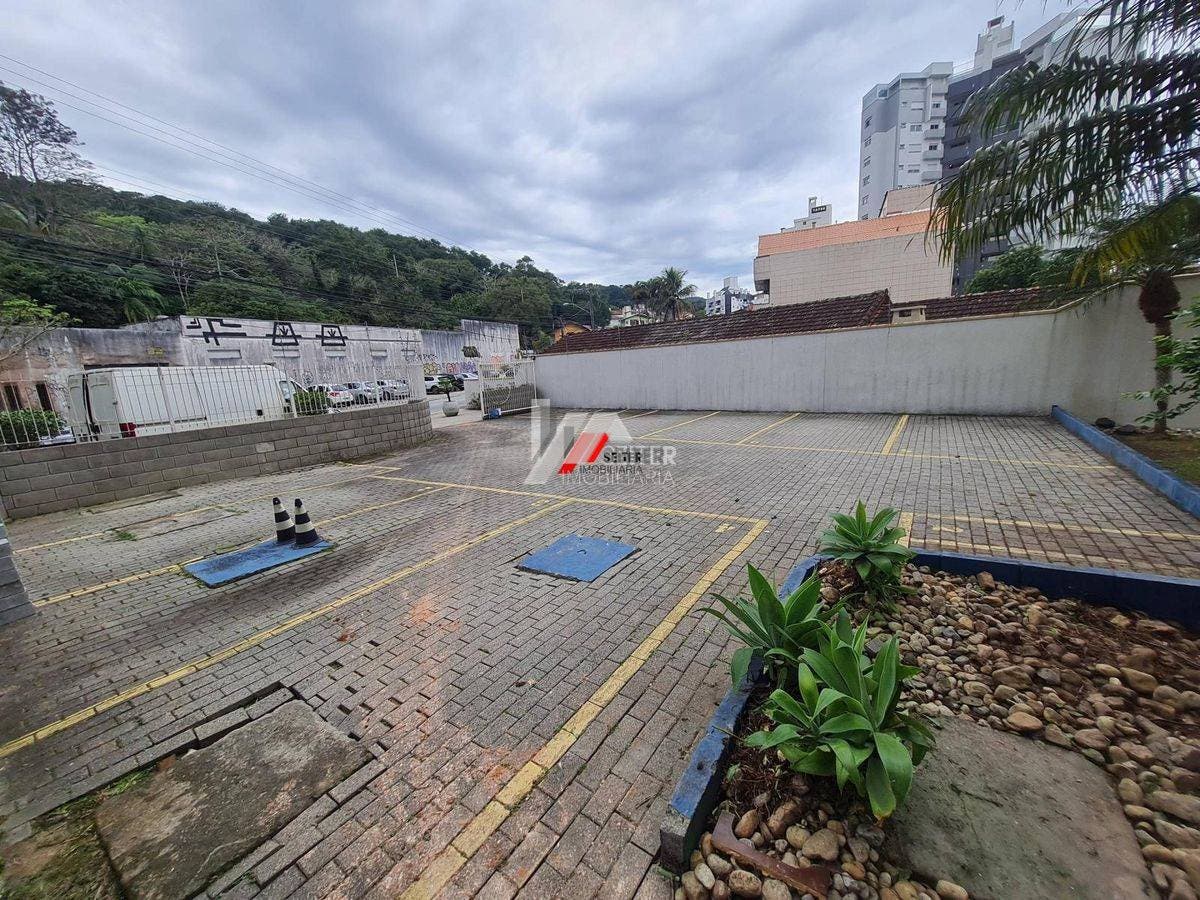 Apartamento com 3 quartos, Itacorubi - Florianópolis